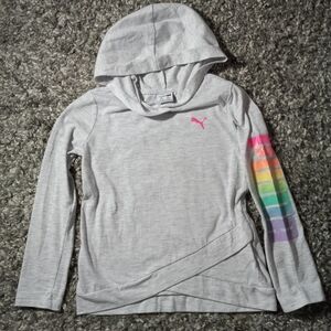 🔥Kids Puma Light Gray Hoodie with Colorful Sleeve Size XS 5-6 Girl
